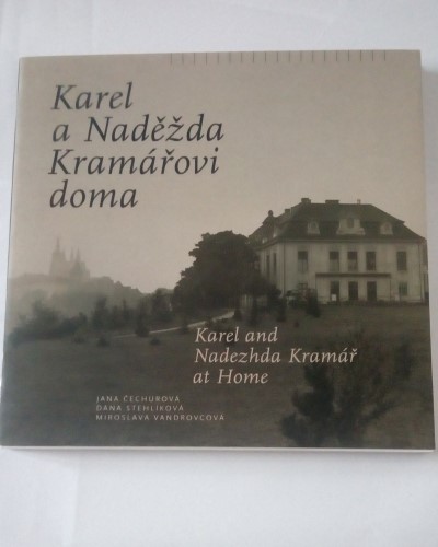 Karel a Naděžda Kramářovi doma/ Karel and Nadezhda Kramář at Home