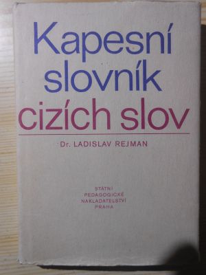 Kapesní slovník cizích slov