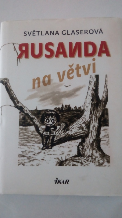 Rusanda na větvi